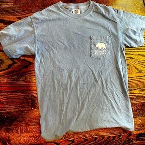Onward Reserve pocket tee. Men’s medium